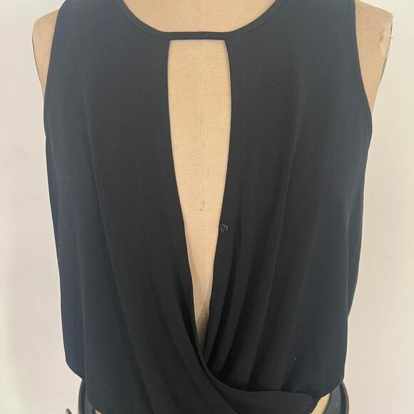 Nwt bcbg black keyhole - Picture 3 of 7